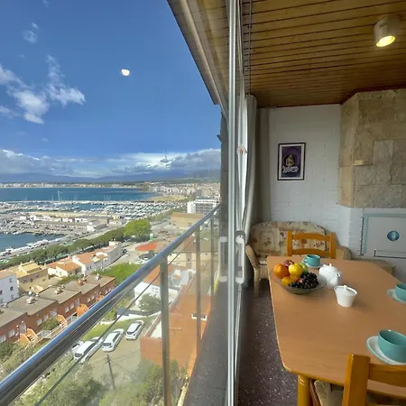 Monaco Apartment Roses